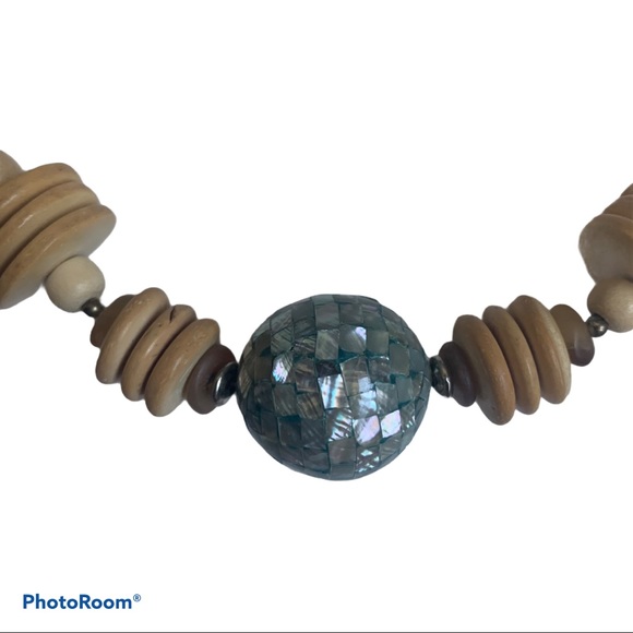 Vintage Boho Bead Necklace - Picture 4 of 9